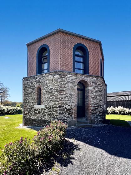 Accès extérieur Transformation et surélévation patrimoine Sautron