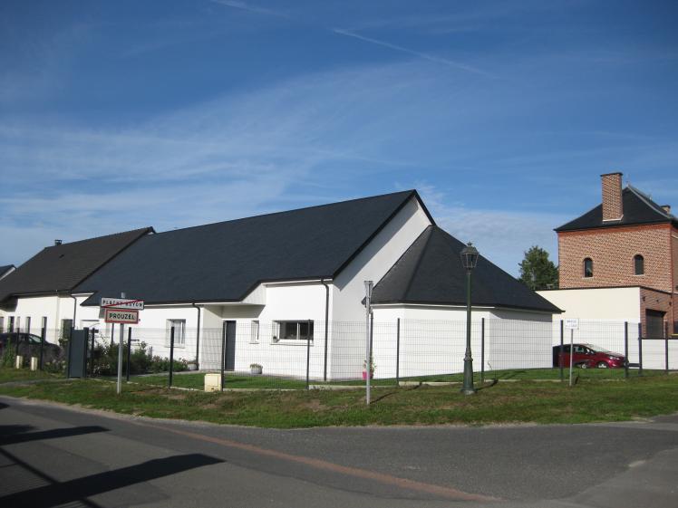 Vue depuis la Rue de la gare