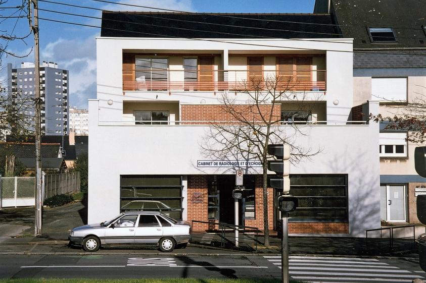 Cabinet de radiologie et 2 logements de type 3