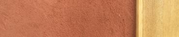 texture de l'enduit terre et du bois