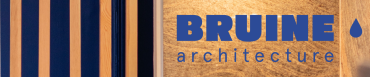 BRUINE architecture sur fond granit et bois