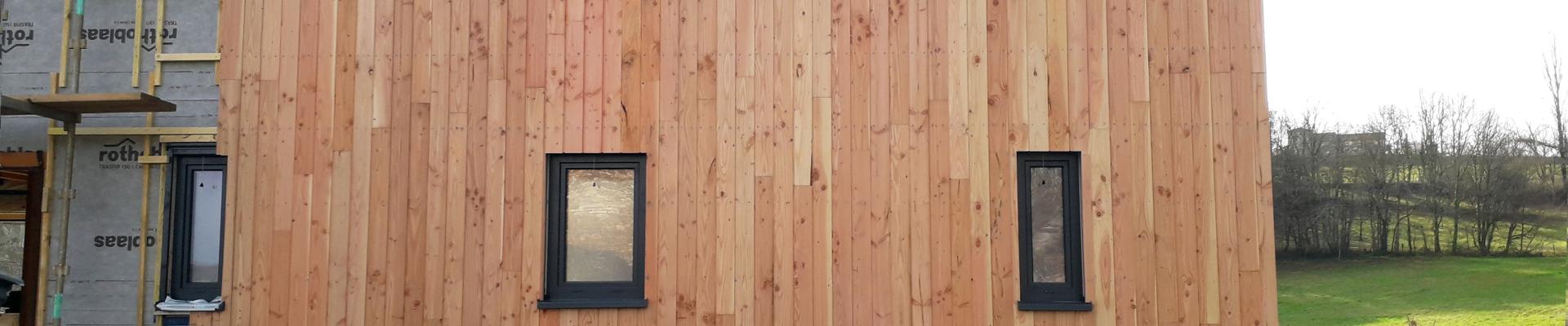 Bardage bois verticale lames en douglas