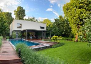 MAISON ITE