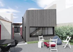 Vue sur l'annexe depuis la cour intérieure