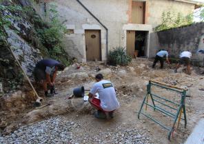 cour avant travaux