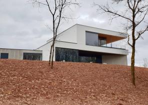 Facade Nord ouest au bord du bois