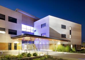castelnau_light_1.jpg