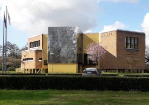 image1.jpg