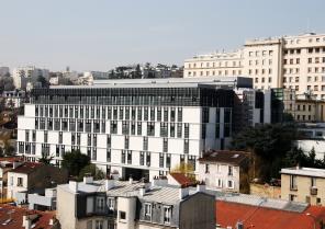hf10-photo_mairie_-a_mettre_en_nb_bd.jpg