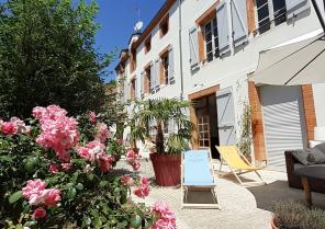 Vue façade sur Jardin