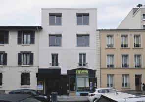 Façade sur la rue Carnot