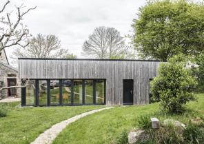 05-autoconstruction-ossature-bois-renovation-passive-gestel-morbihan.jpg