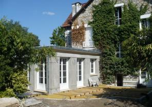 Extension avec terrasse bois sur jardin - photo phase travaux