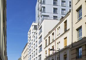 MGAU / Plein ciel - Inscription dans la rue / M.Denancé (c)