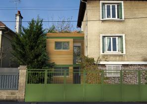 depuis_la_rue_devant_de_face-1_1.jpg