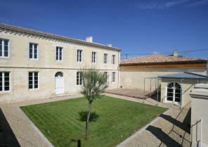 chateau_branas_reduite_1.jpg