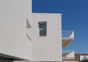 Neige au soleil in/Uit Architectes - crédits : in/Uit architectes