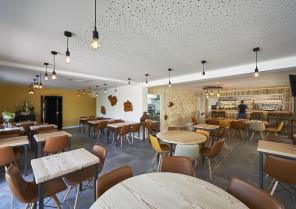 bistro_50-01.jpg