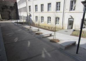 aménagement de la cour