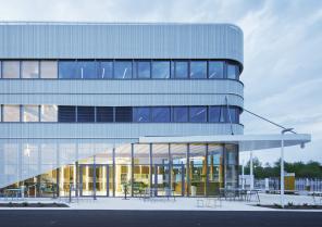1_campus_formation_sncf_-_batiment_de_formation_ccamille_gharbi.jpg
