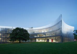 atelier-du-pont-bureaux-aux-herbiers-02.jpg