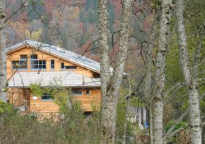 facade_sud-ouest_vue_de_loin.jpg