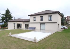 Vue extérieure piscine