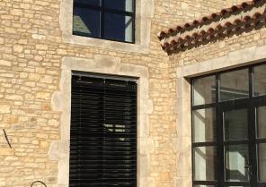 Restructuration d'un mas à Barjac (Gard)