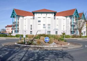 habitat-collectif-gujan-vue-rue.jpg