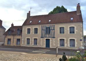 Après travaux : façade Nord sur rue (25/08/2015)