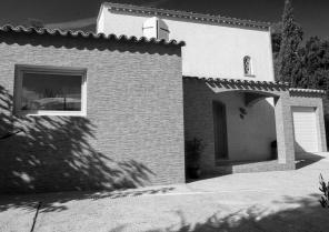 extension en pierre