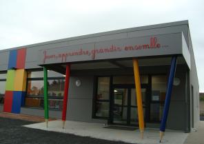 Porche d'entrée de l'Ecole Maternelle