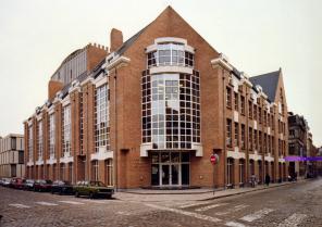 Llyod Continental