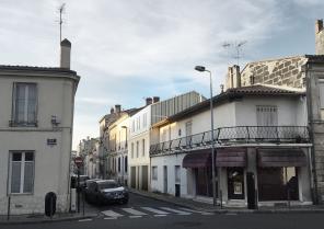 vue_depuis_la_place-2.jpg