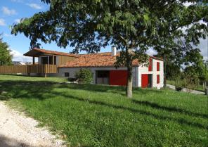 ARCHI D'ICI - Rénovation d'un corps de ferme en habitation et club house - 