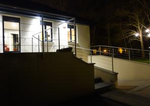 Vue de nuit avec éclairage