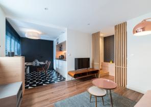 Transformation de bureaux en habitat locatif de courte durée (airbnb) : pièce de