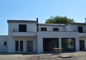 LA FACADE SUR JARDIN