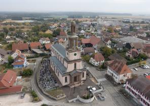 vue_aerienne_de_leglise.jpg