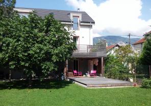 Terrasse pour bassin