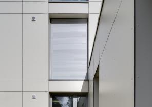 av0013_18.jpg