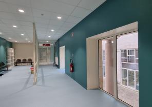 salle d'attente  / Tribunal pour enfants
