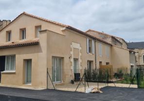 maison cour