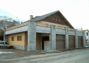 valloire_garages_2.jpg