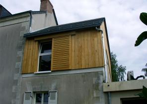 Volet coulisant bois motorisé