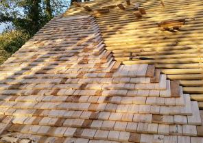 Tuiles de châtaignier