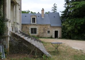 Façade sud après travaux, façade pierre de taille (entreprise Patrimoine et Pier