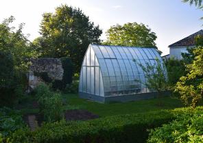 Ballan-Miré, construction serre