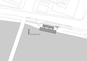 Salle d'exposition et bar à Champagne à Paris