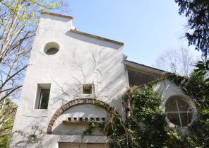 2_detail_facade.jpg